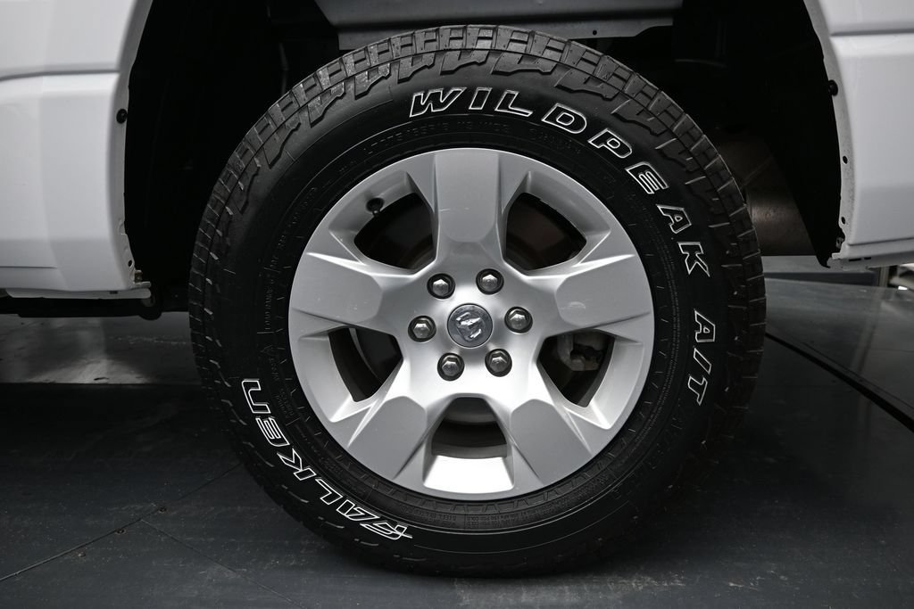 Used 2023 RAM 1500 Big Horn AWD/4WD image 25
