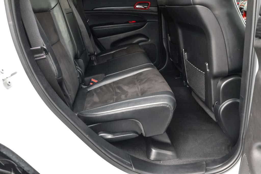 Used 2019 Jeep Grand Cherokee Altitude AWD/4WD image 33