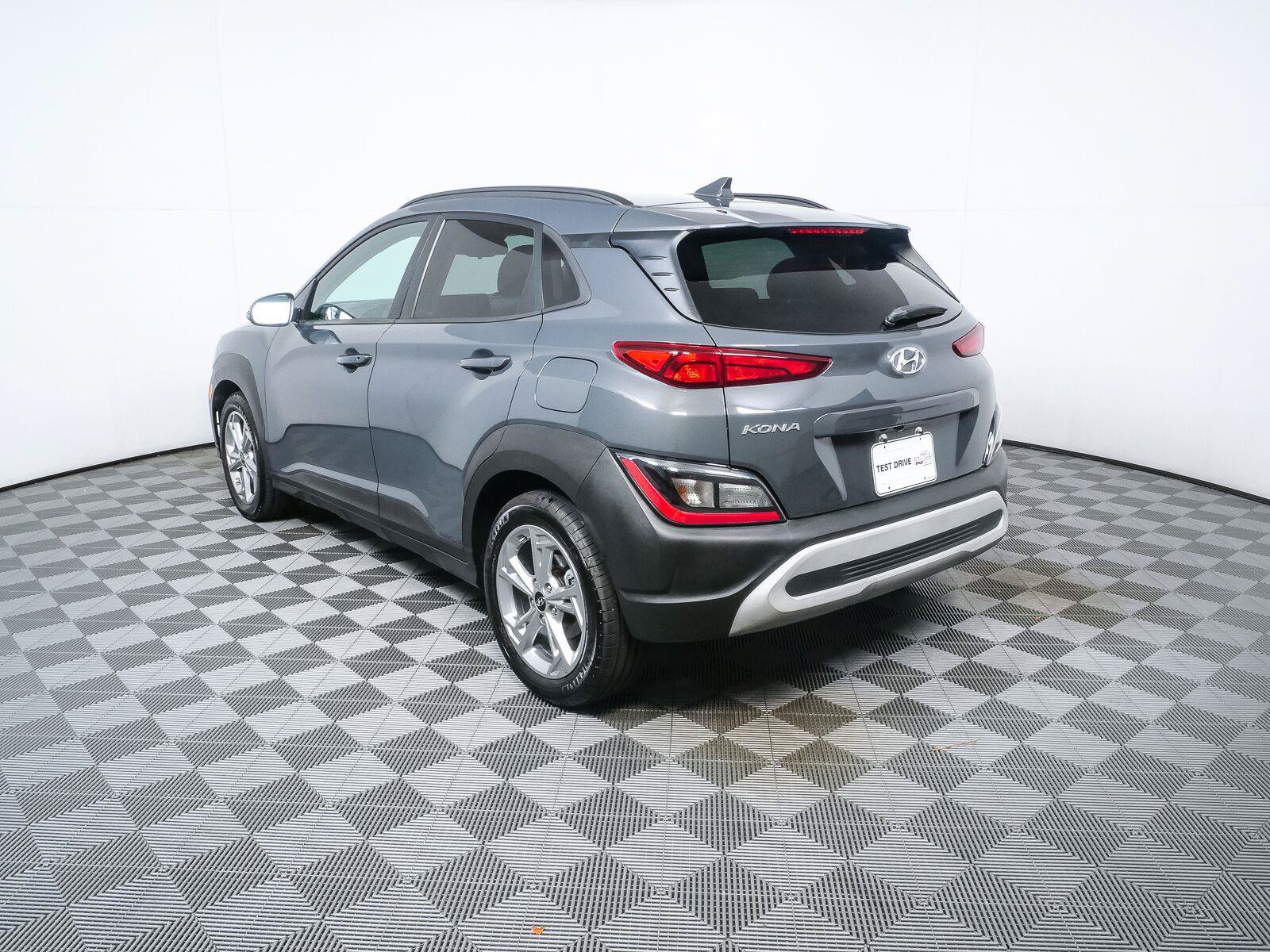 Used 2023 Hyundai Kona SEL w/ Convenience Package FWD image 30