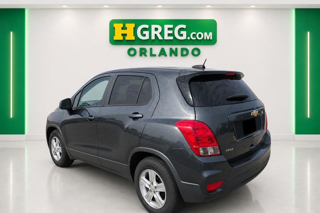 Used 2020 Chevrolet Trax LS FWD image 2