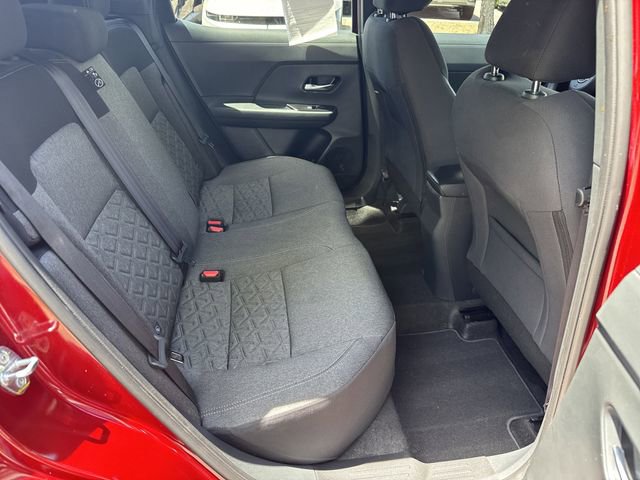 Used 2025 Nissan Kicks SV FWD image 15