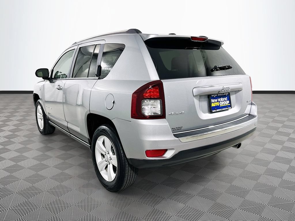 Used 2015 Jeep Compass Limited w/ Sun/Sound Group AWD/4WD image 5