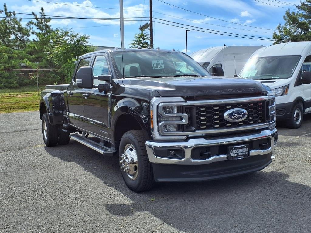 New 2026 Ford F350 XLT image 1