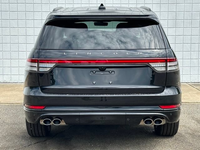 New 2026 Lincoln Aviator AWD image 5