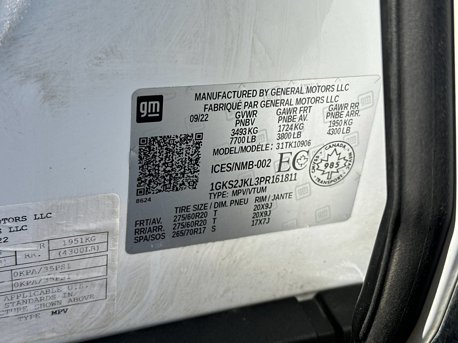 Used 2023 GMC Yukon XL Denali AWD/4WD image 37