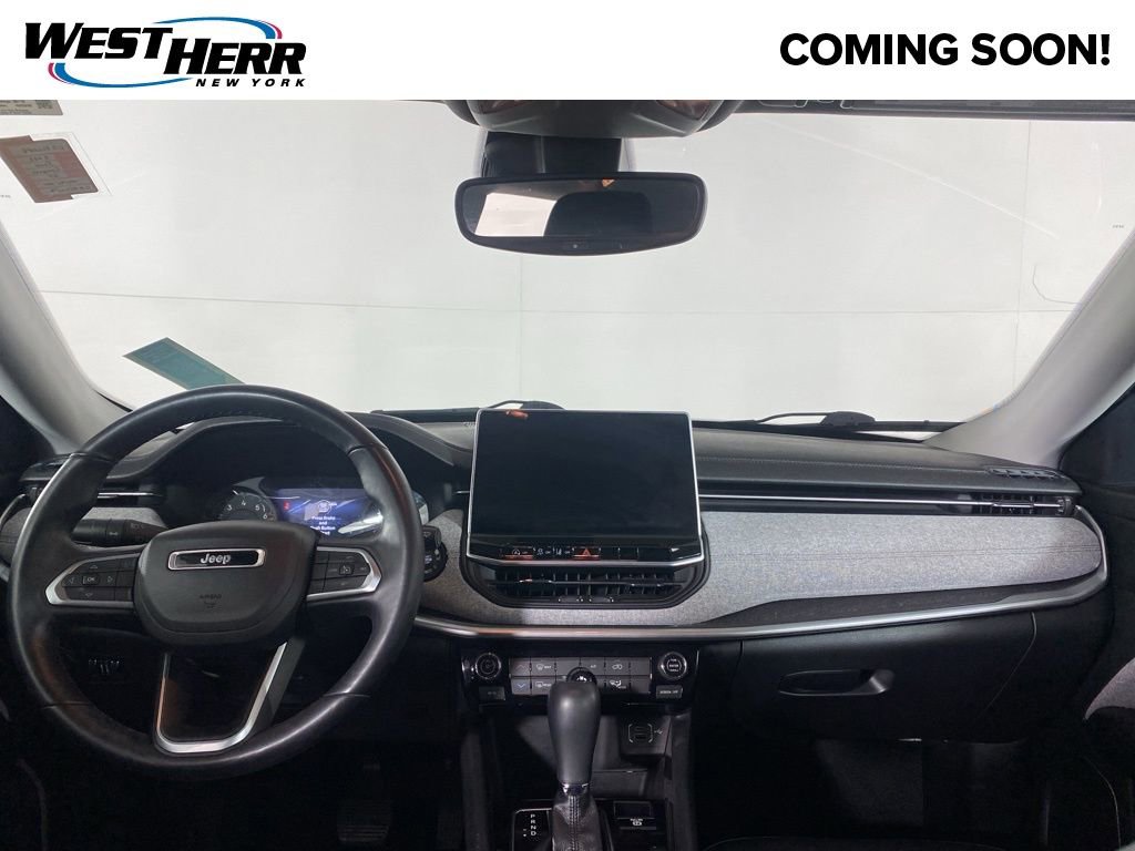 Used 2022 Jeep Compass Latitude image 17