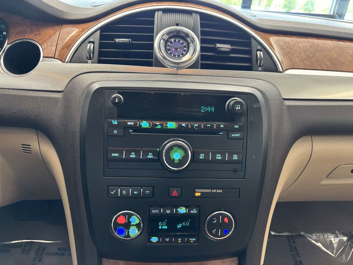 Used 2009 Buick Enclave CXL w/ Driver Confidence Package image 16