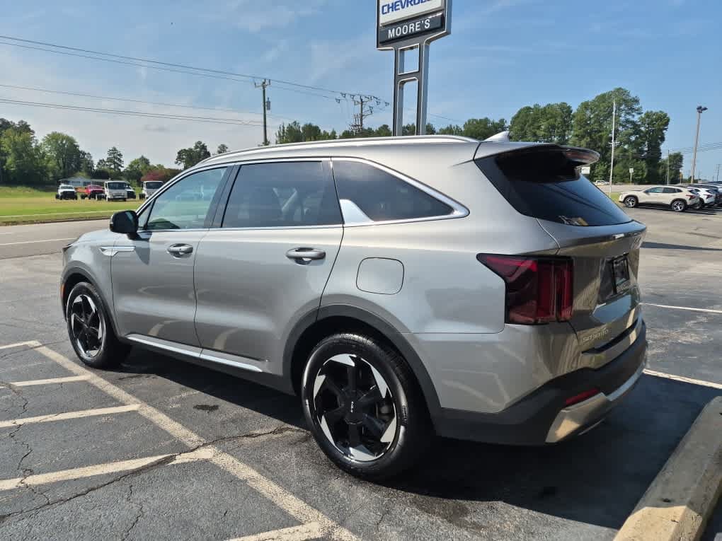 Used 2025 Kia Sorento EX AWD/4WD image 5