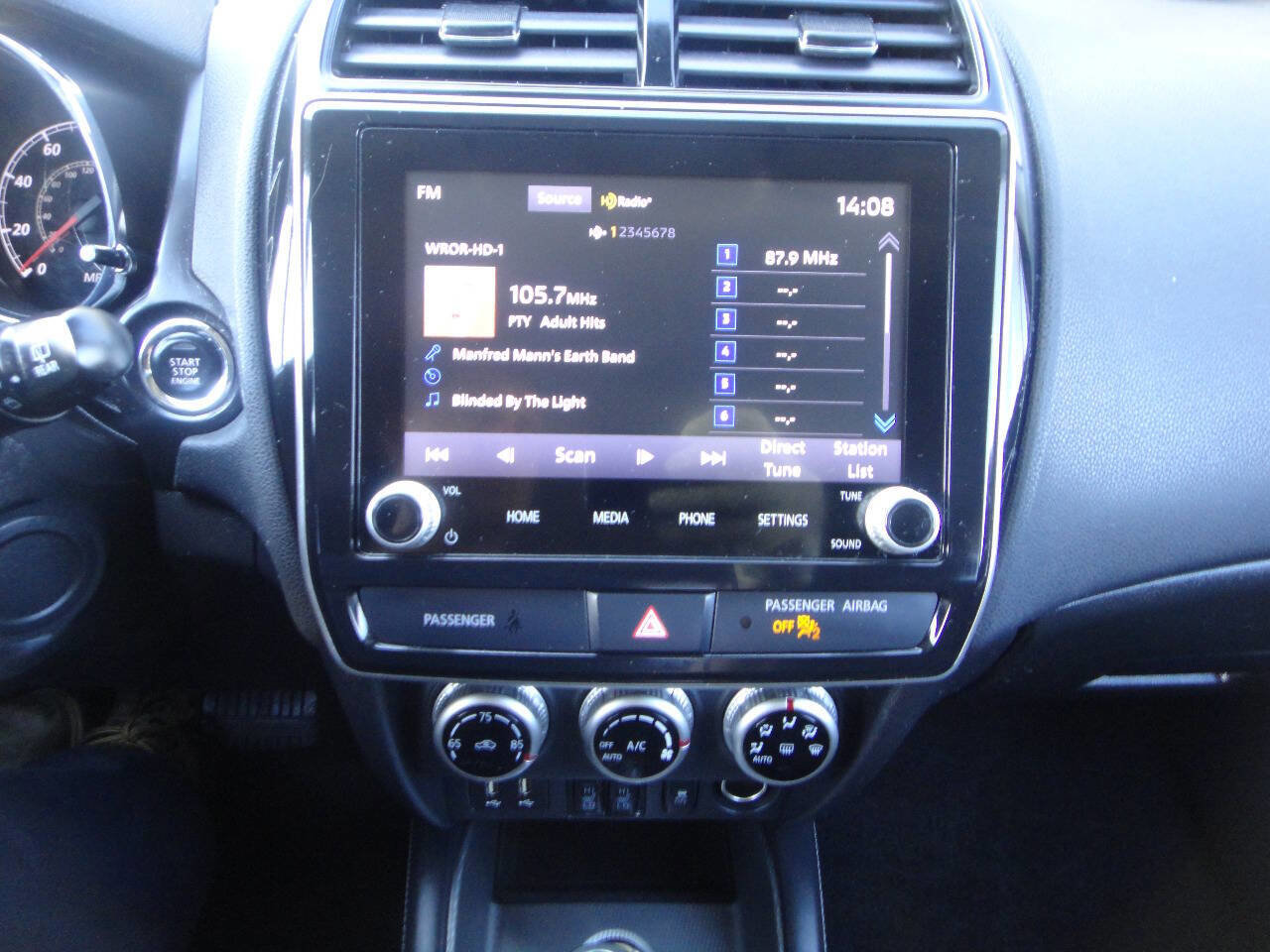 Used 2021 Mitsubishi Outlander Sport SE AWD/4WD image 8