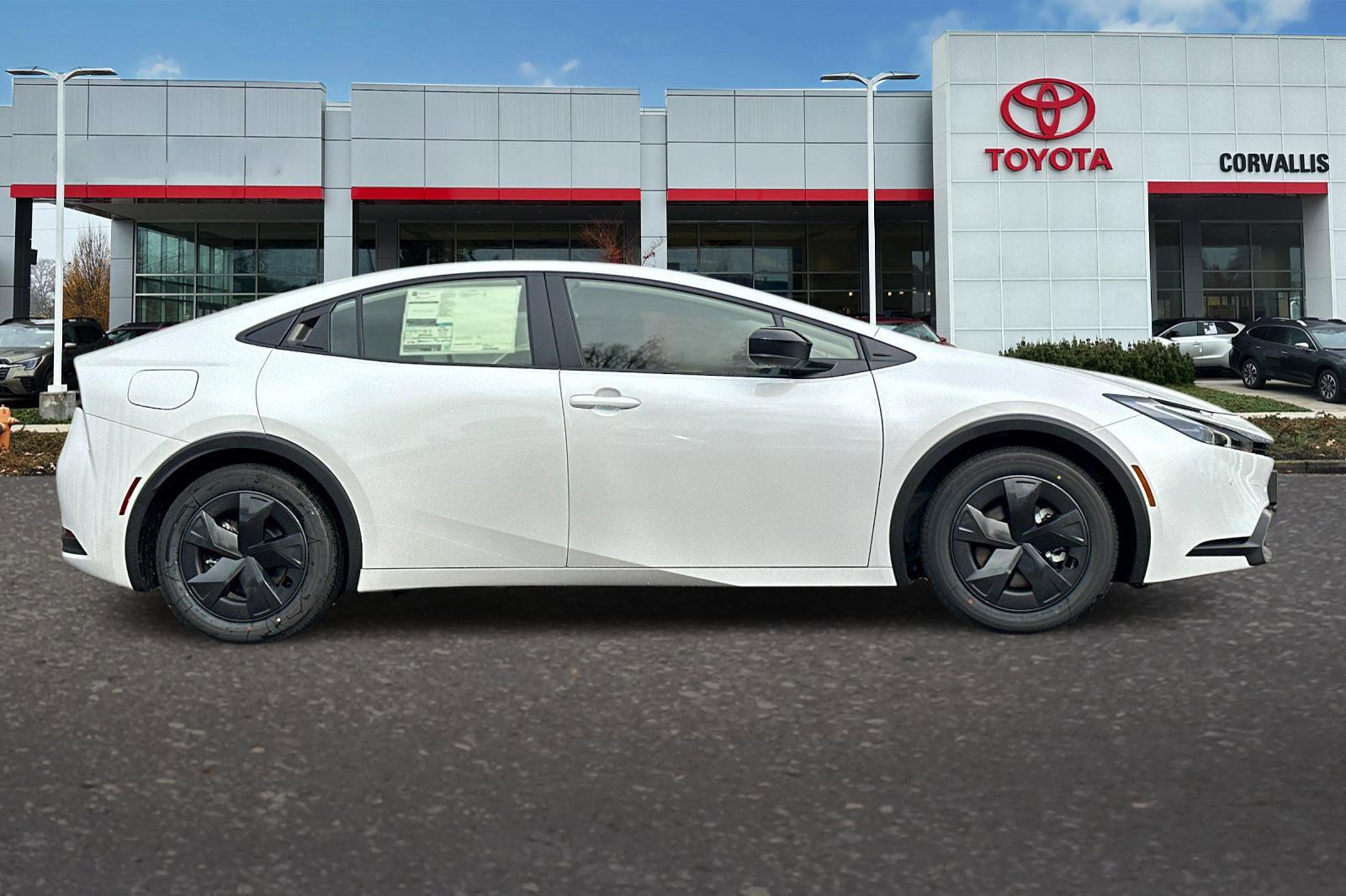 New 2026 Toyota Prius Plug-In Hybrid image 4