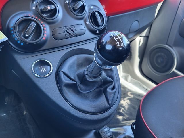 Used 2017 FIAT 500 Pop image 17