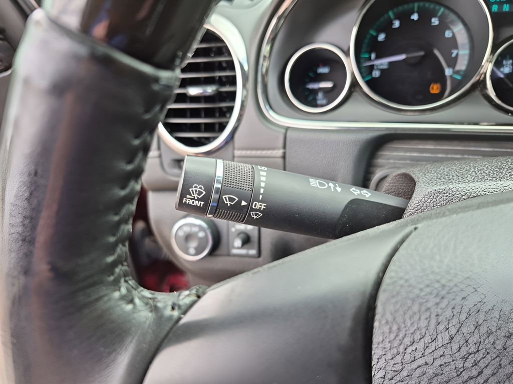 Used 2017 Buick Enclave Premium w/ Experience Buick Package image 36