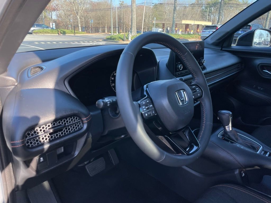Used 2023 Honda HR-V Sport image 27