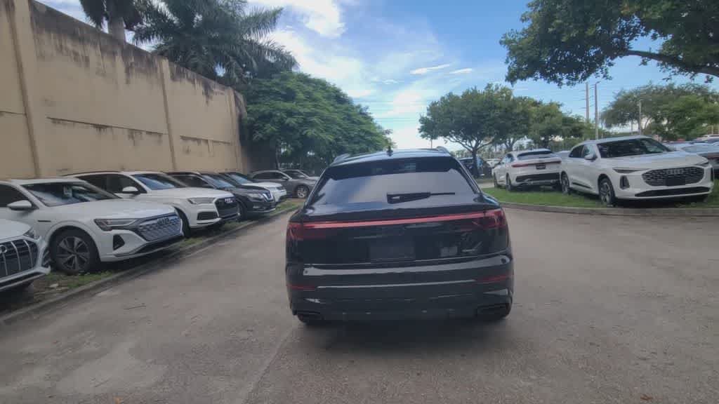 New 2027 Audi Q8 Premium Plus AWD/4WD image 7
