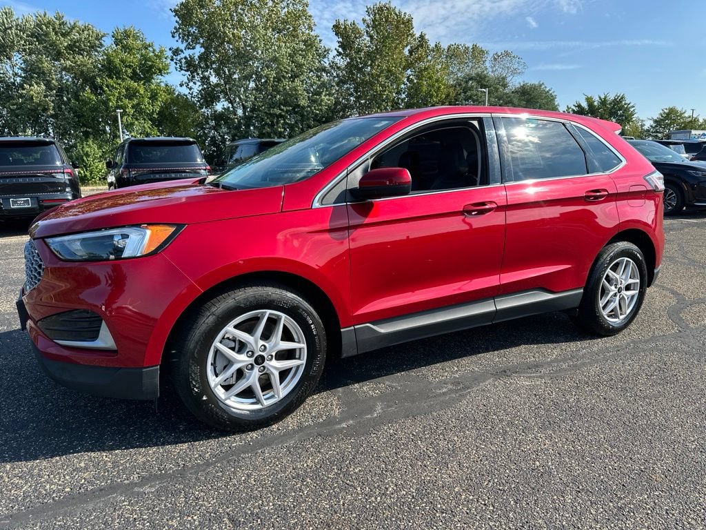 Used 2023 Ford Edge SEL AWD/4WD image 6