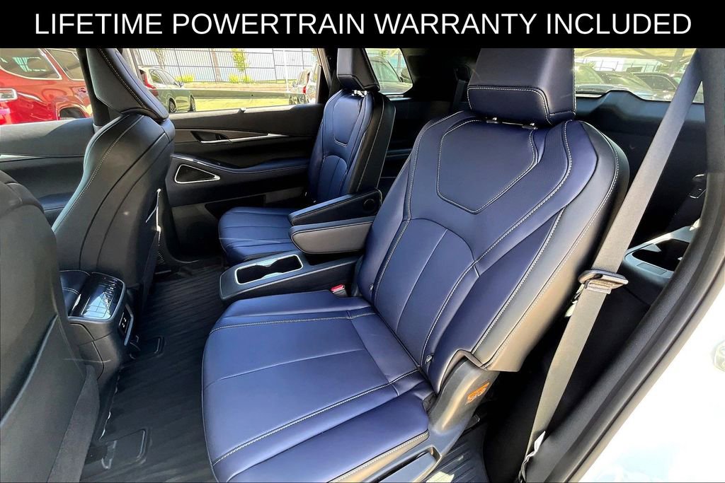 Certified 2026 INFINITI QX60 Sport w/ Dark Cargo Package image 34