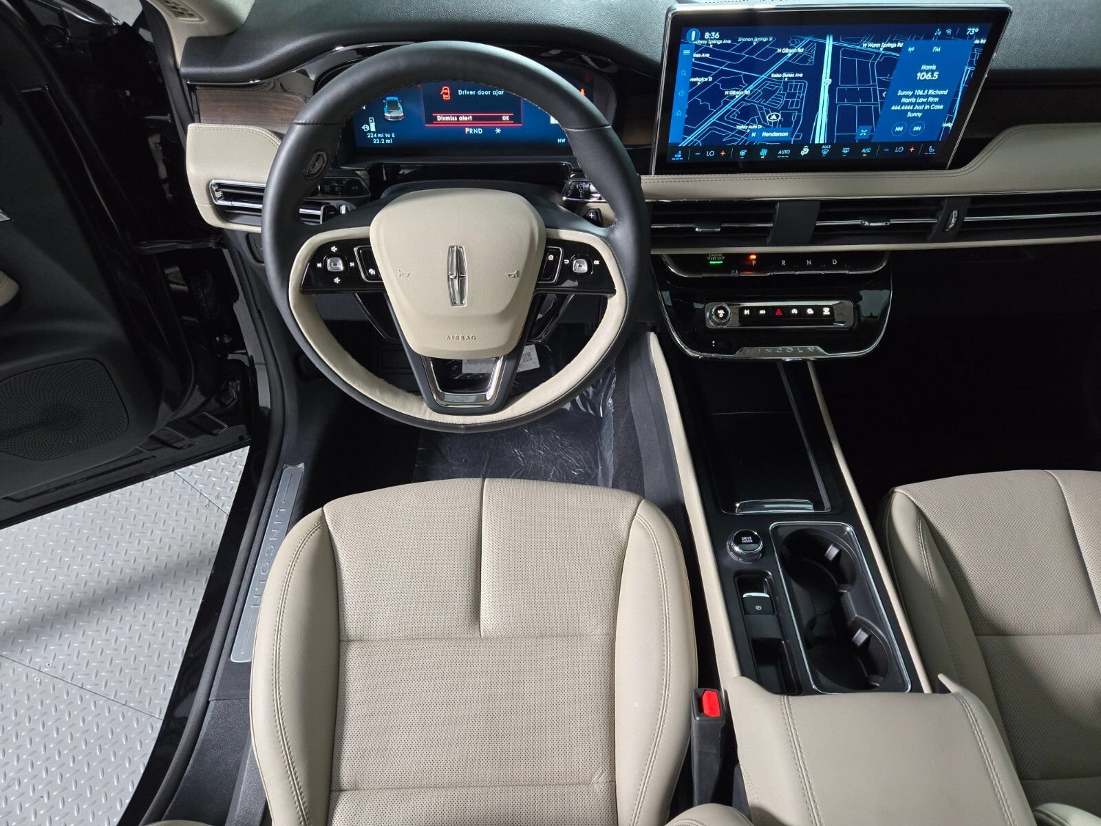 New 2026 Lincoln Corsair Reserve w/ Jet Appearance Package AWD/4WD image 10