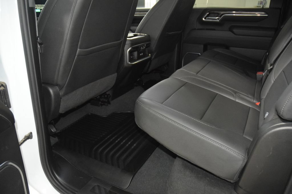 Used 2024 Chevrolet Silverado 3500 LTZ w/ LTZ Convenience Package AWD/4WD image 44