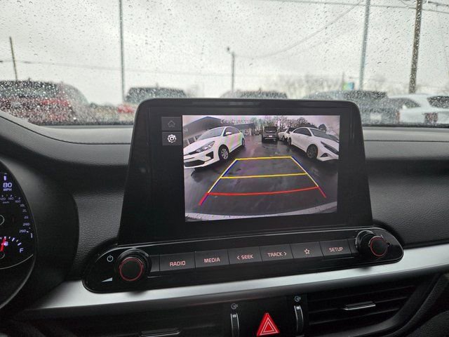 Used 2024 Kia Forte LXS w/ LXS Technology Package image 12