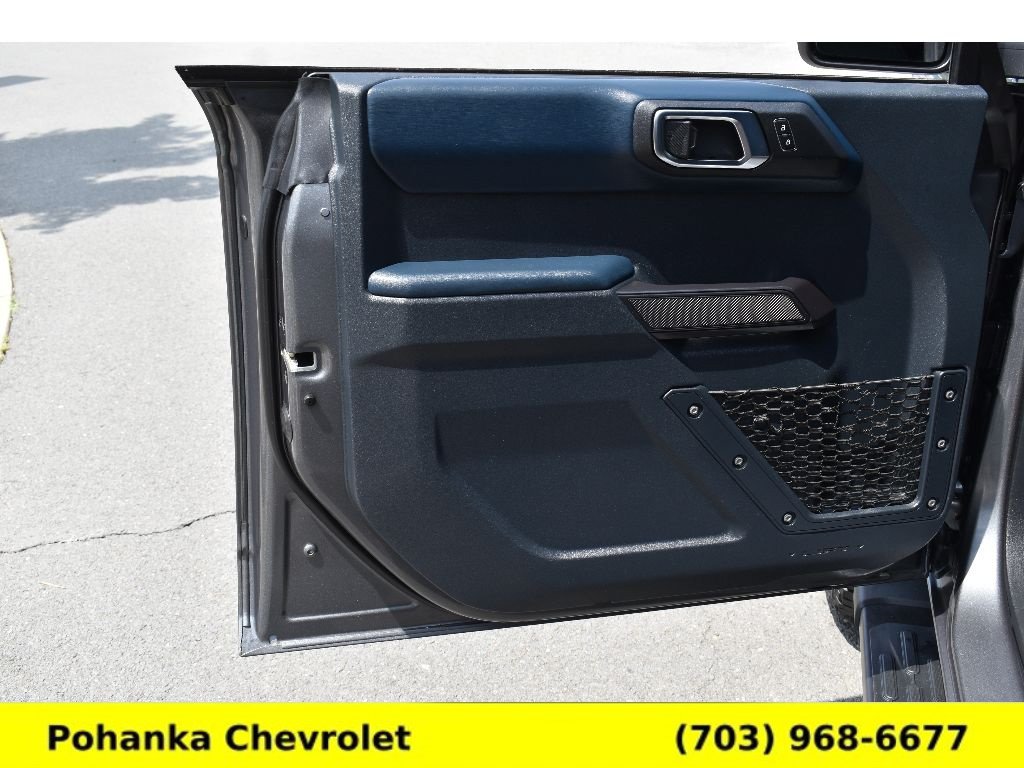Used 2024 Ford Bronco Outer Banks AWD/4WD image 21
