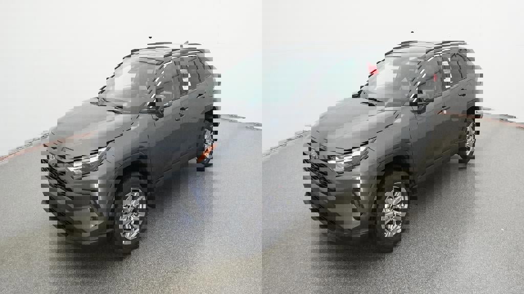 New 2025 Toyota RAV4 XLE image 34