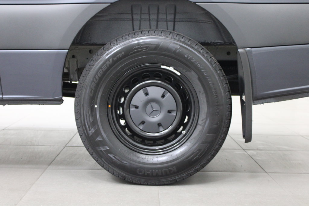 New 2026 Mercedes-Benz Sprinter 2500 image 9