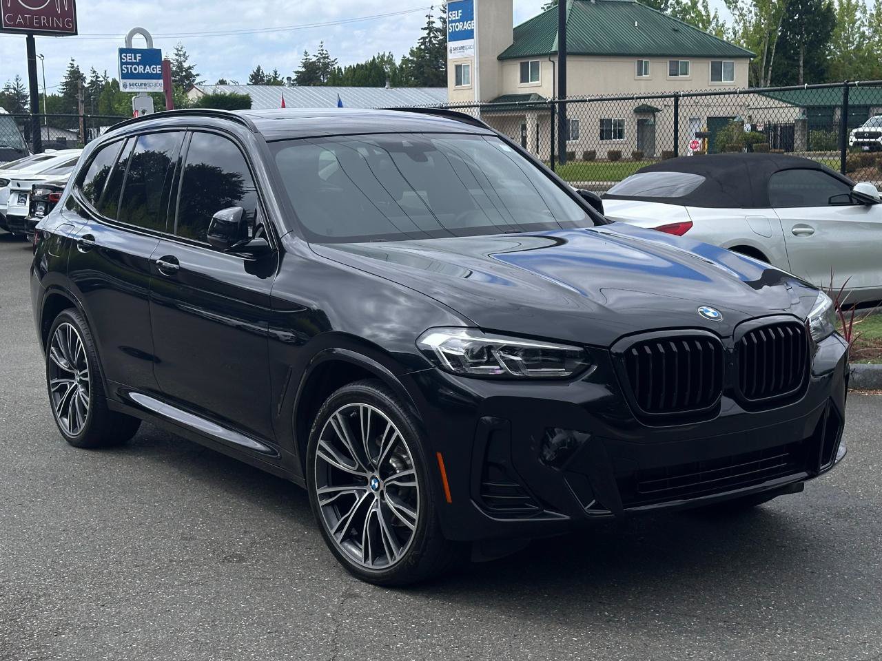 Used 2022 BMW X3 xDrive30i w/ M Sport Package 2 AWD/4WD image 25