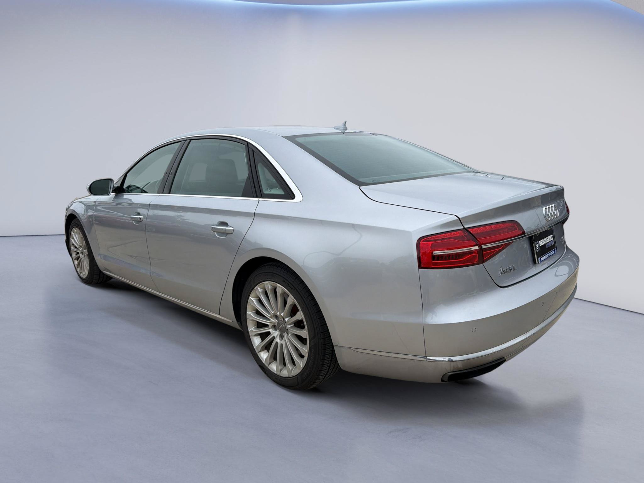 Used 2015 Audi A8 L 4.0T AWD/4WD image 8