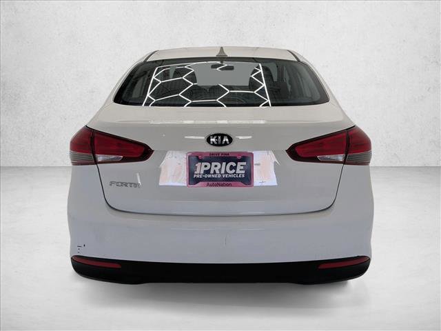 Used 2018 Kia Forte LX image 7
