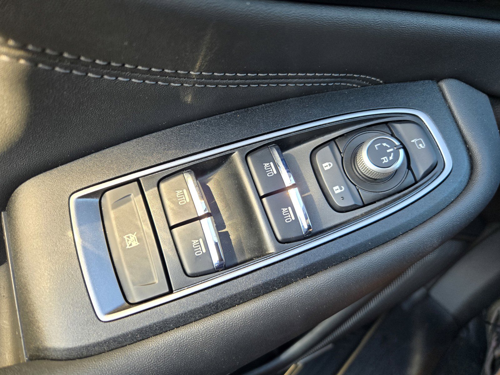 Used 2024 Subaru Outback Touring XT AWD/4WD image 24