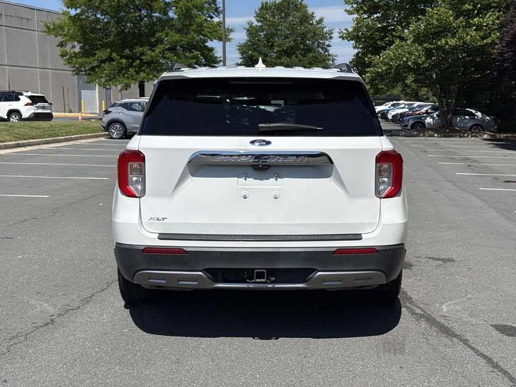 Used 2020 Ford Explorer XLT w/ Equipment Group 202A RWD image 23