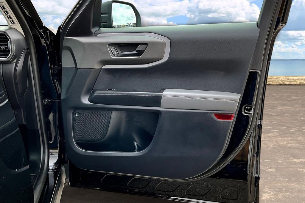 Used 2025 Ford Bronco Sport Badlands image 29