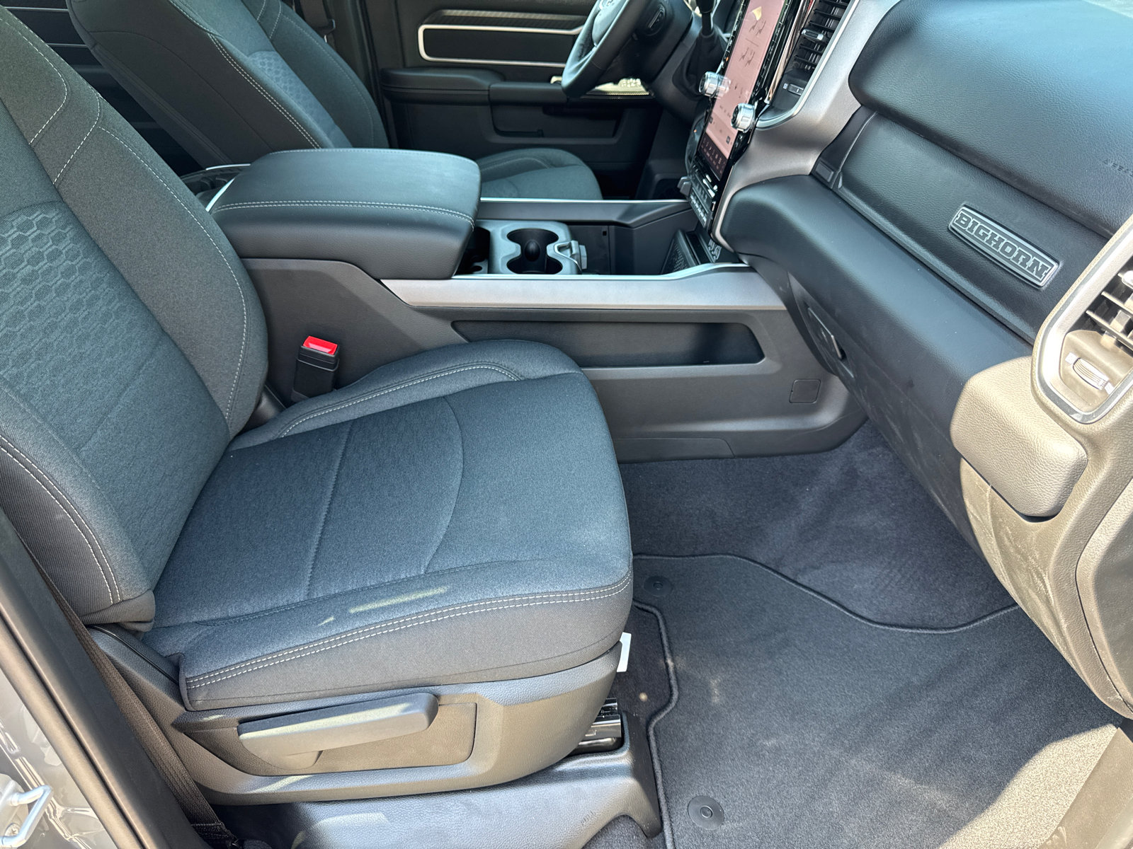 New 2026 RAM 3500 Big Horn AWD/4WD image 15