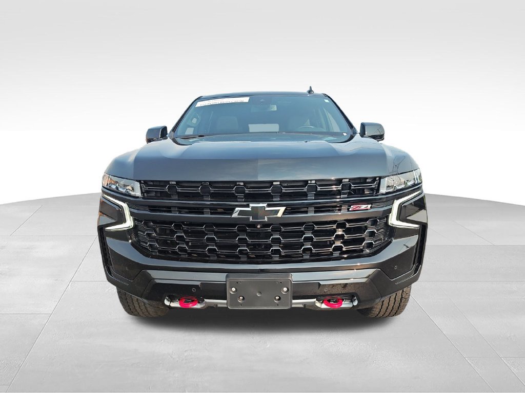 Used 2024 Chevrolet Tahoe Z71 w/ Luxury Package AWD/4WD image 8