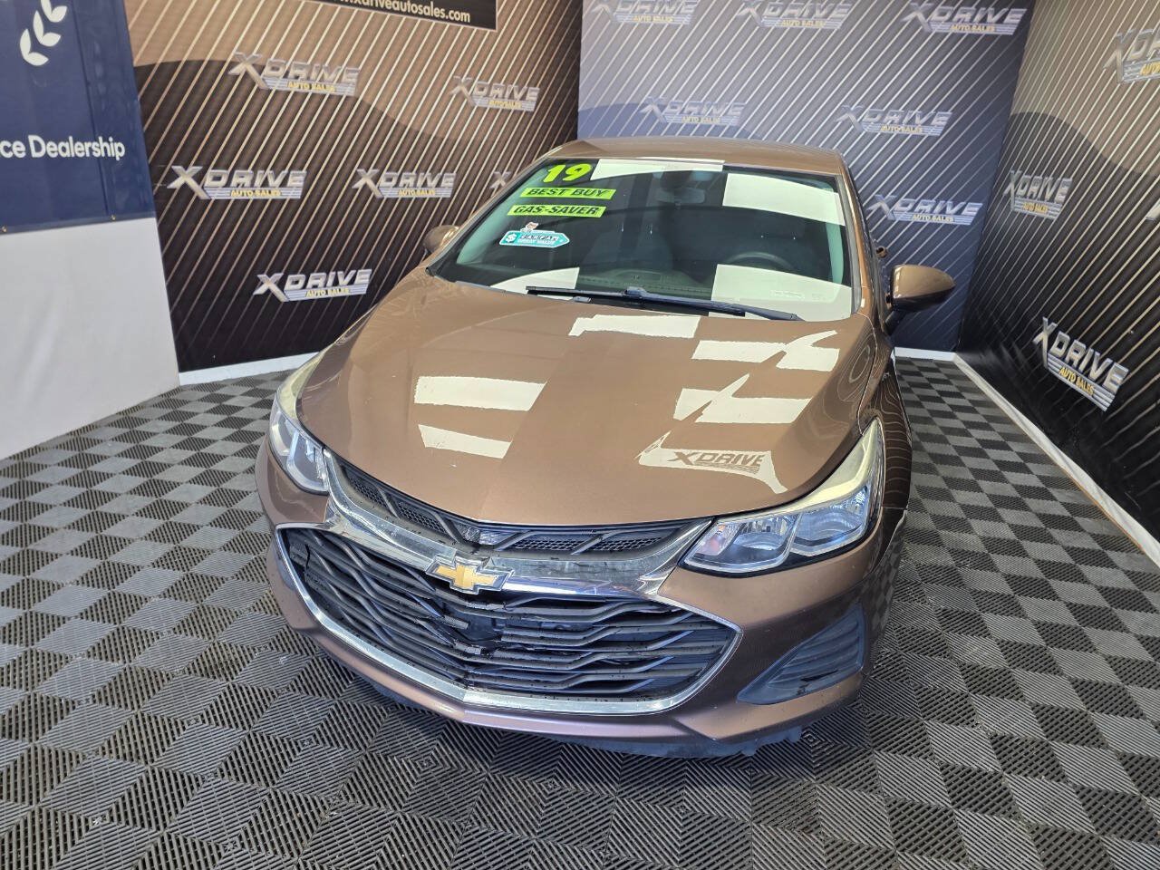 Used 2019 Chevrolet Cruze LS FWD image 3