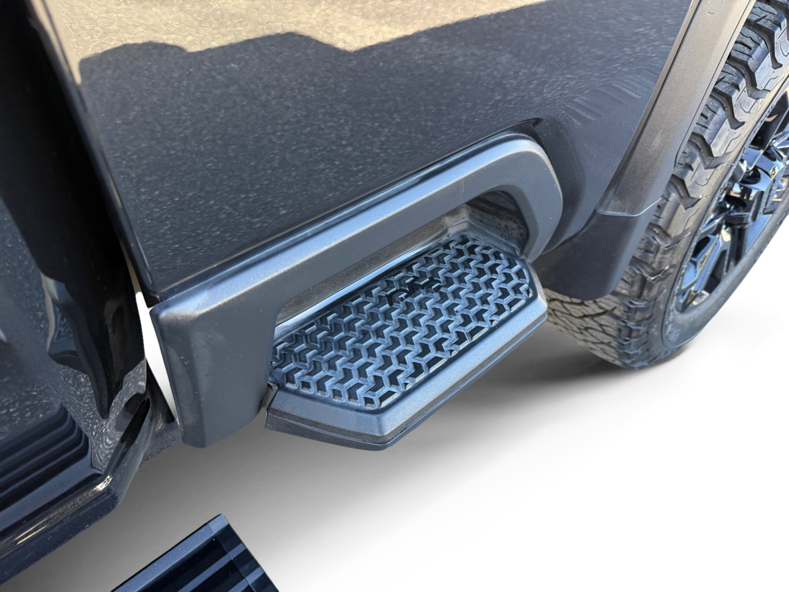 Used 2022 GMC Sierra 2500 AT4 w/ AT4 Premium Plus Package image 12