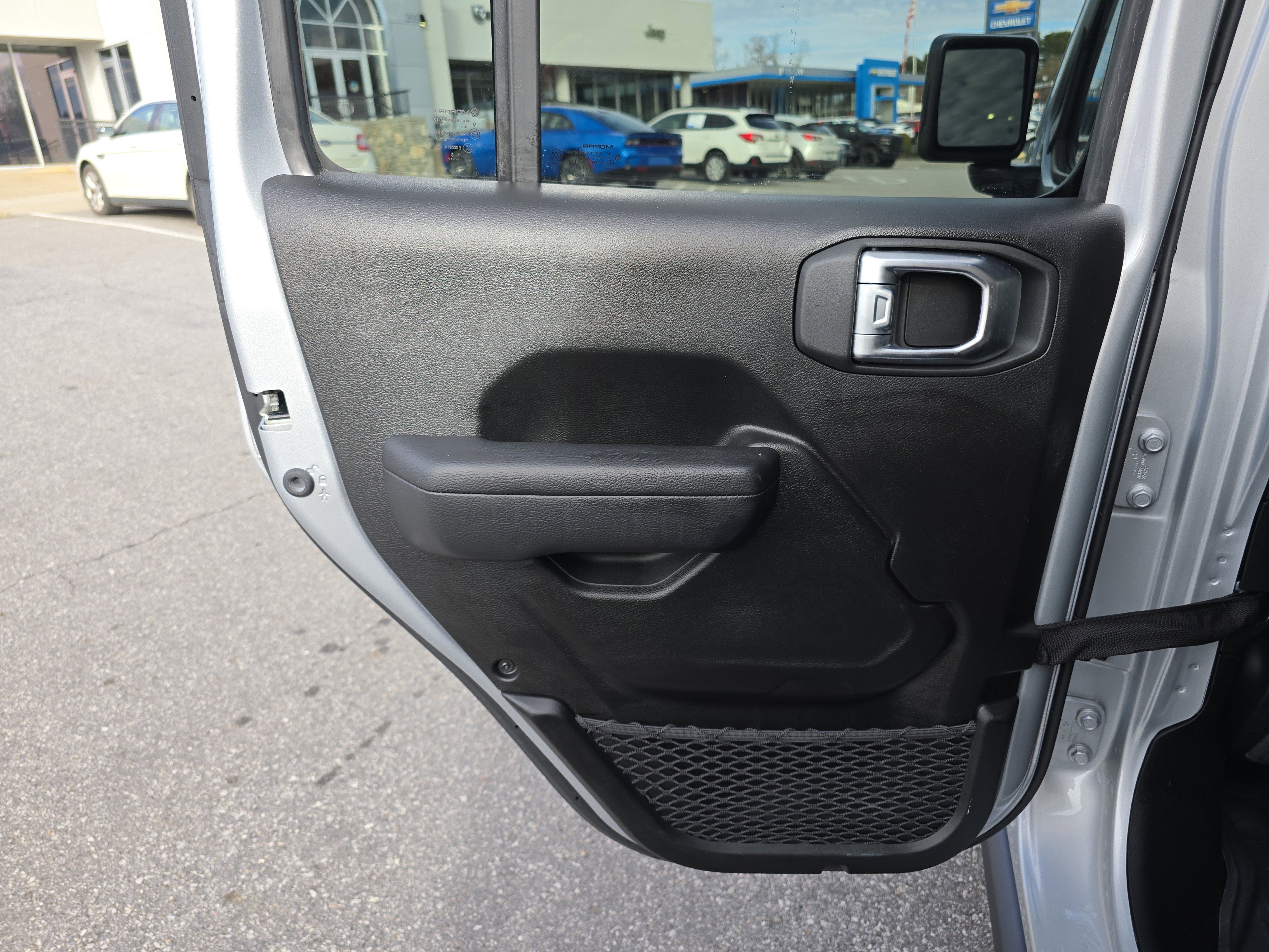 Used 2024 Jeep Wrangler Willys image 16