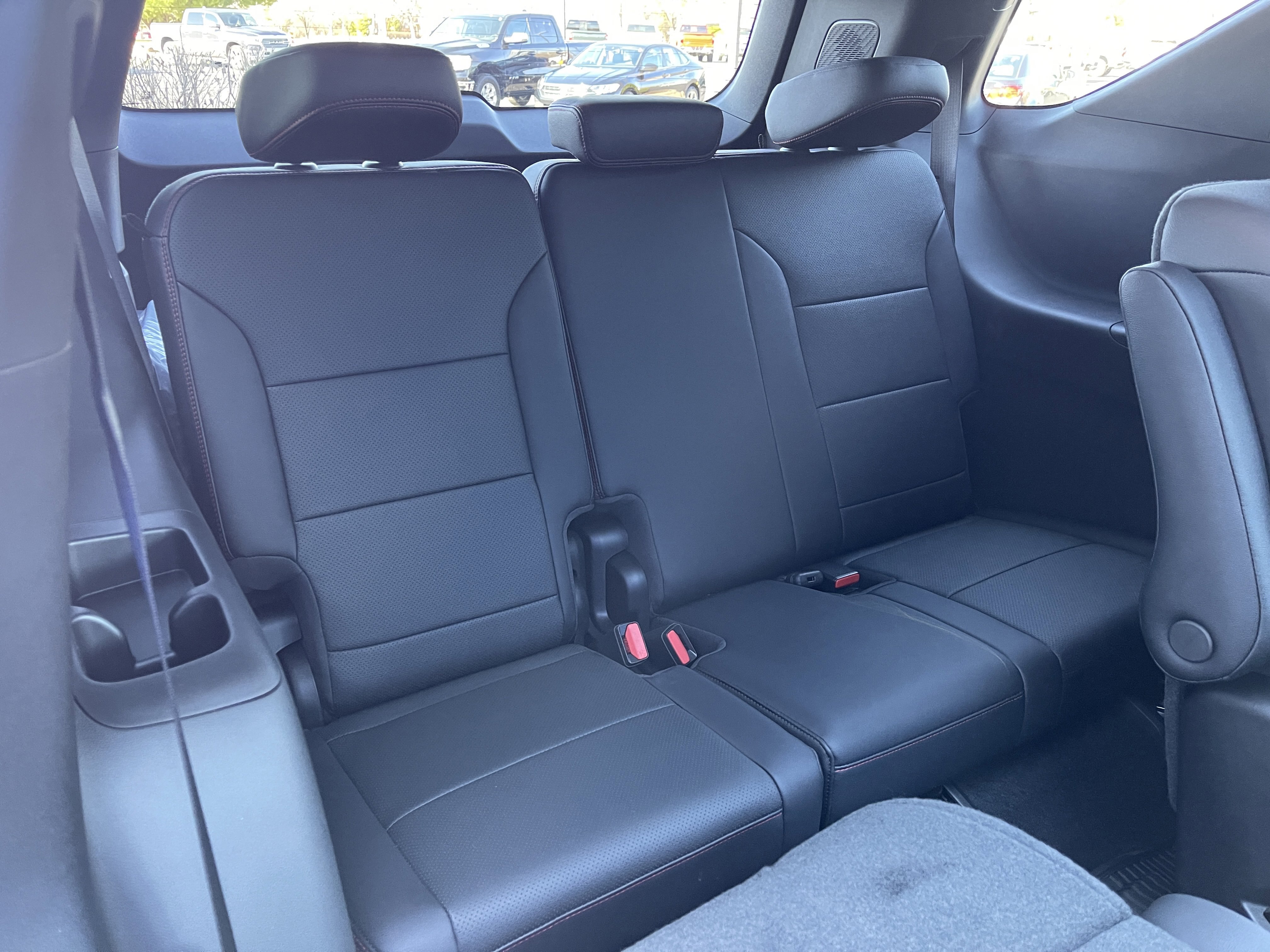 Used 2025 Chevrolet Traverse RS w/ LPO, Floor Liner Package image 46