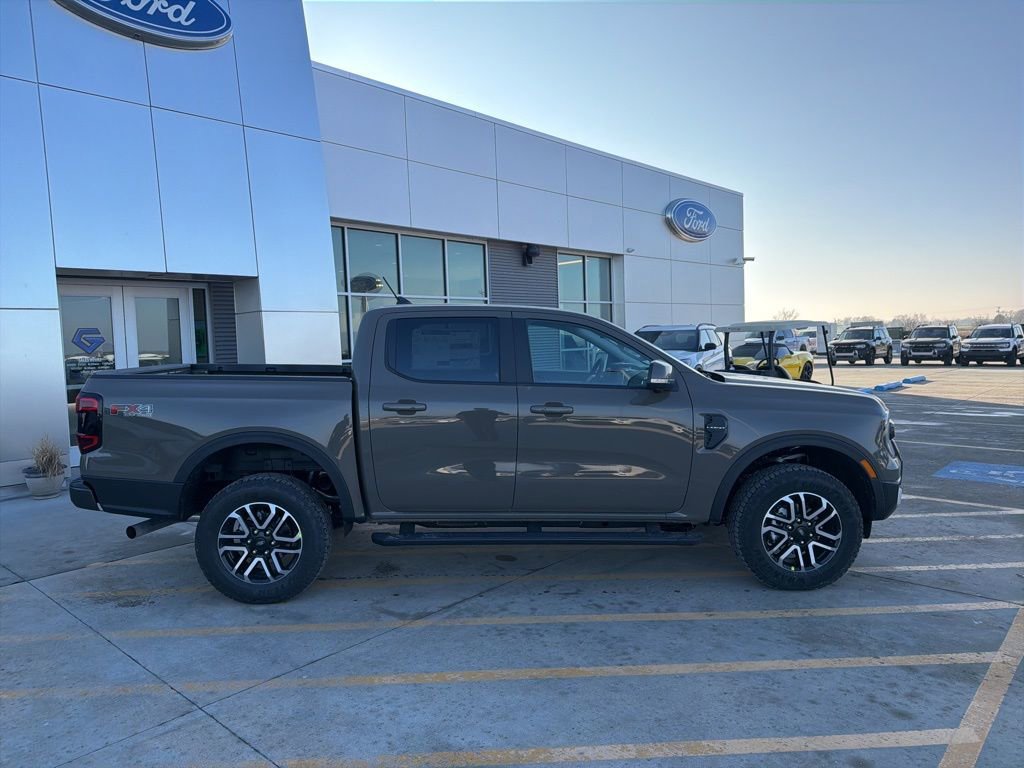 New 2025 Ford Ranger Lariat w/ FX4 Off-Road Package image 10
