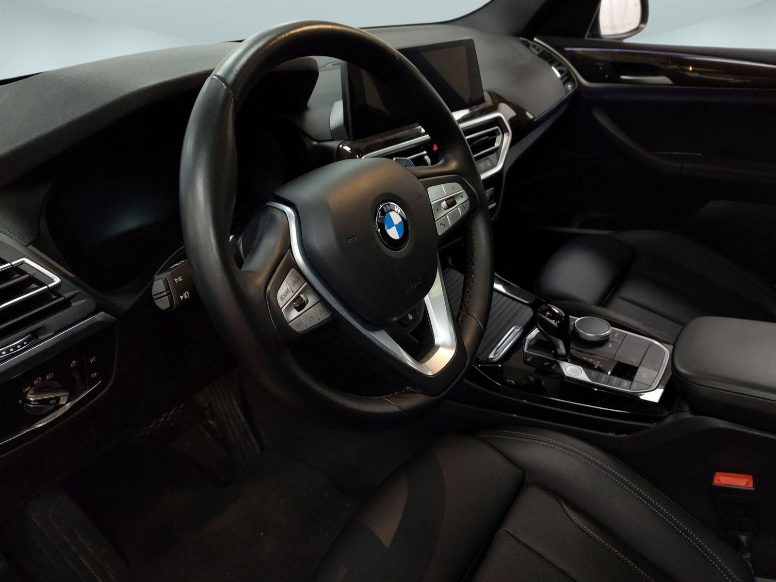 Certified 2023 BMW X3 xDrive30i w/ Convenience Package image 4
