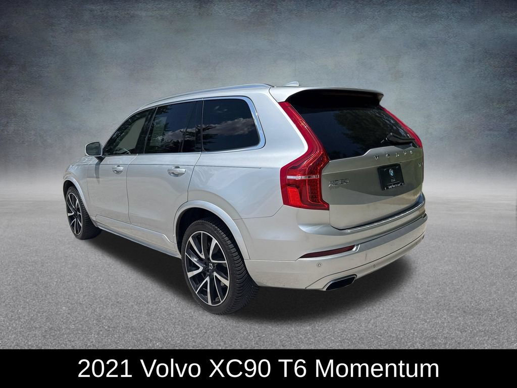 Used 2021 Volvo XC90 T6 Momentum w/ Climate Package AWD/4WD image 3