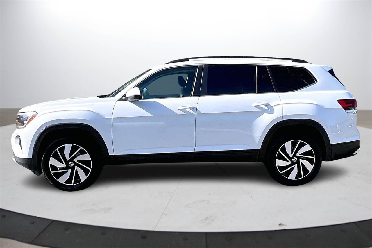 Used 2024 Volkswagen Atlas SE image 6