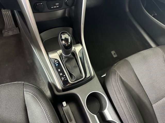 Used 2017 Hyundai Elantra GT image 19