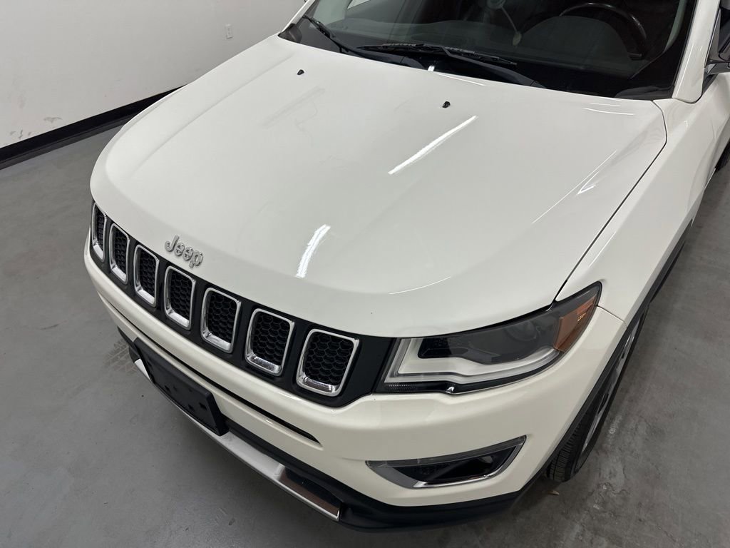 Used 2018 Jeep Compass Limited w/ Navigation Group AWD/4WD image 24