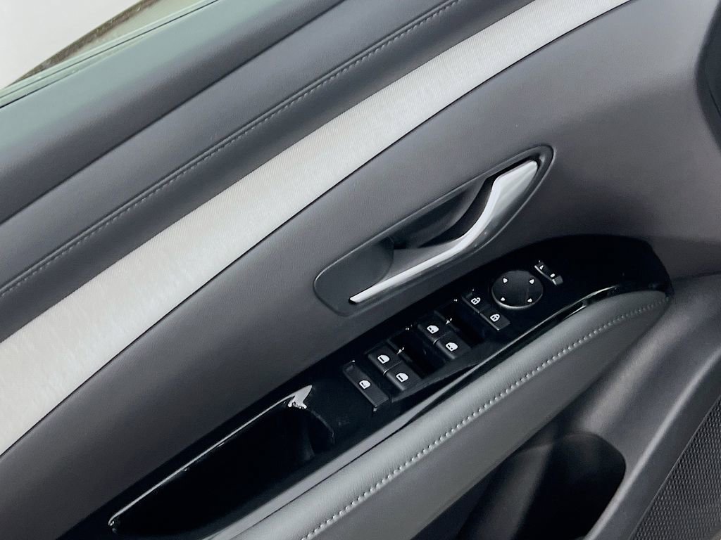 New 2025 Hyundai Santa Cruz SEL image 16