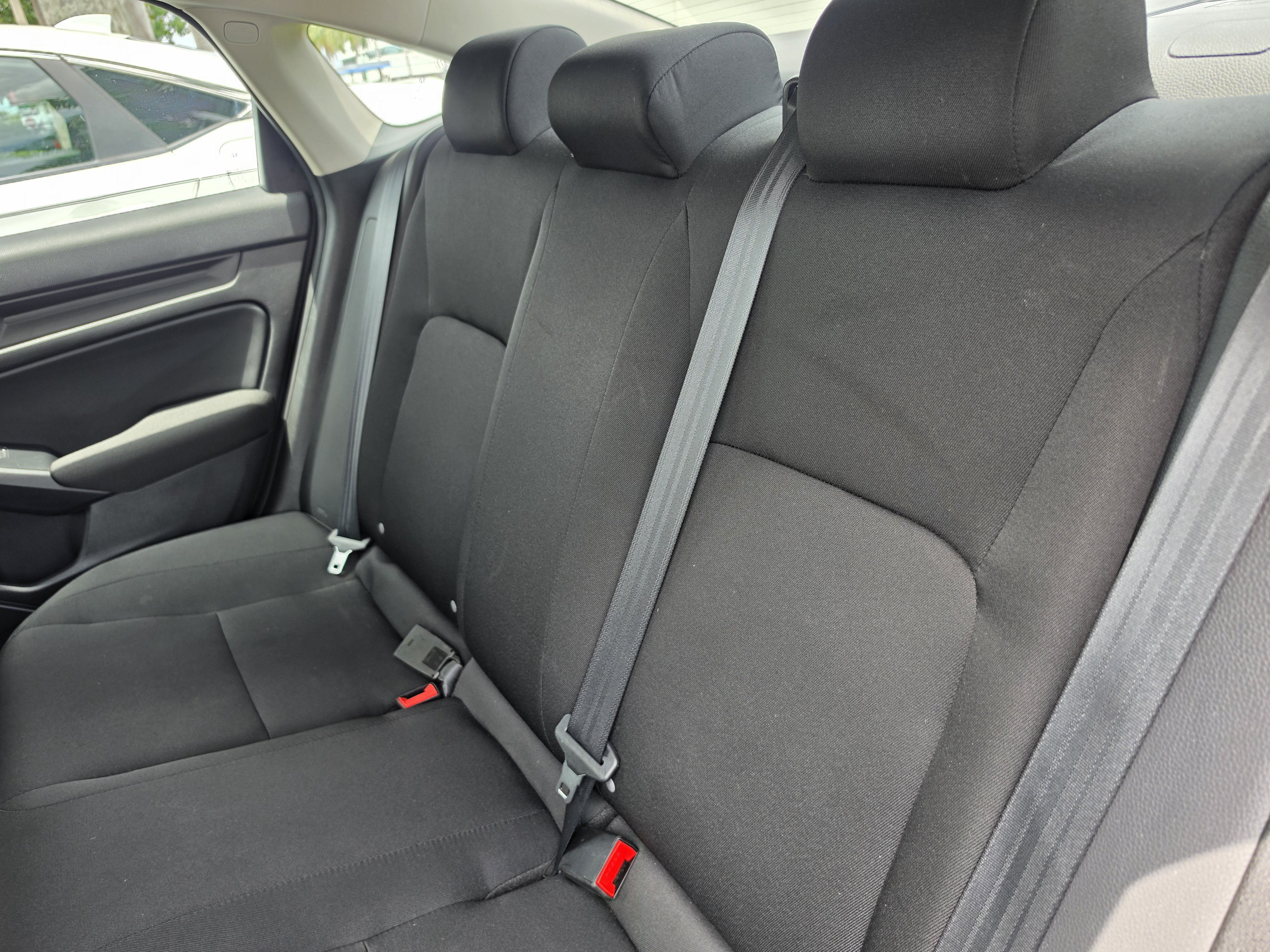Certified 2022 Honda Civic LX image 9