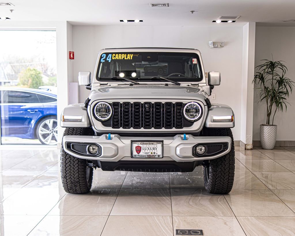Used 2024 Jeep Wrangler High Altitude AWD/4WD image 3
