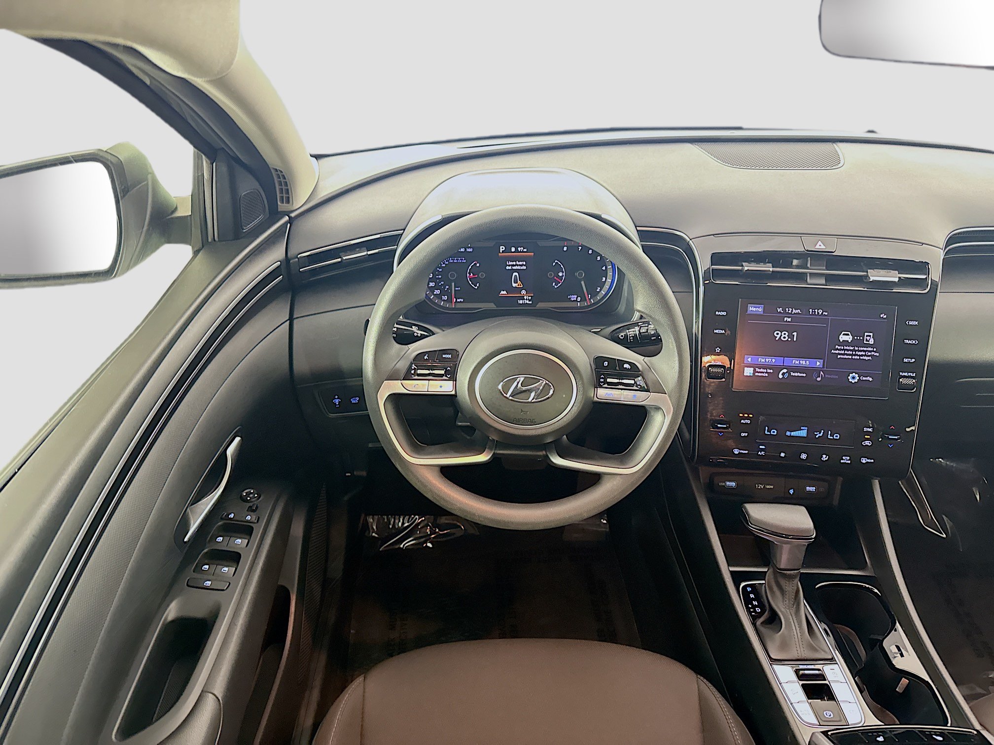 Used 2024 Hyundai Tucson SEL FWD image 17