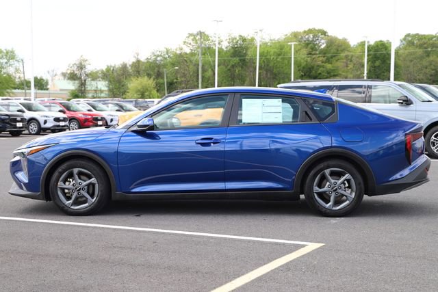 Used 2025 Kia K4 FWD image 3