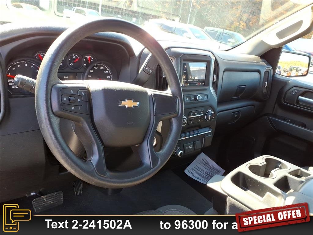 Used 2025 Chevrolet Silverado 1500 Custom w/ LPO, Dark Essentials Package image 15